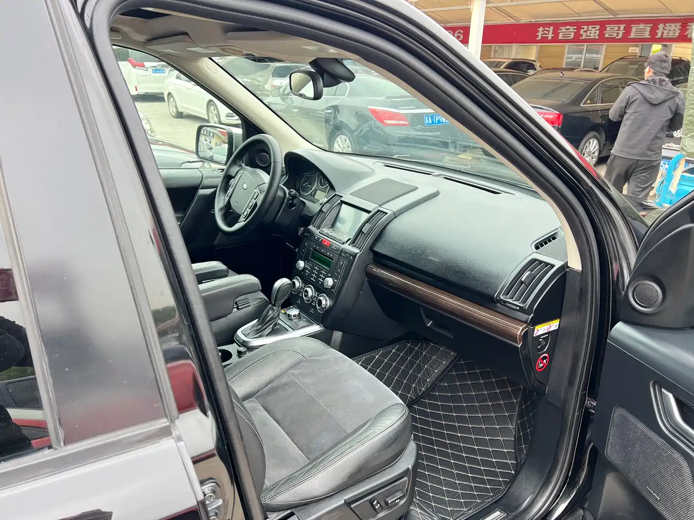 Land Rover Freelander 2 2011 2.2T SD4 HSE Diesel фото 17