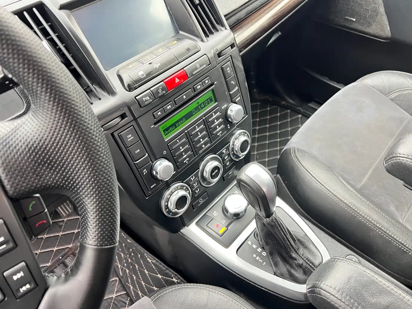 Land Rover Freelander 2 2011 2.2T SD4 HSE Diesel фото 9