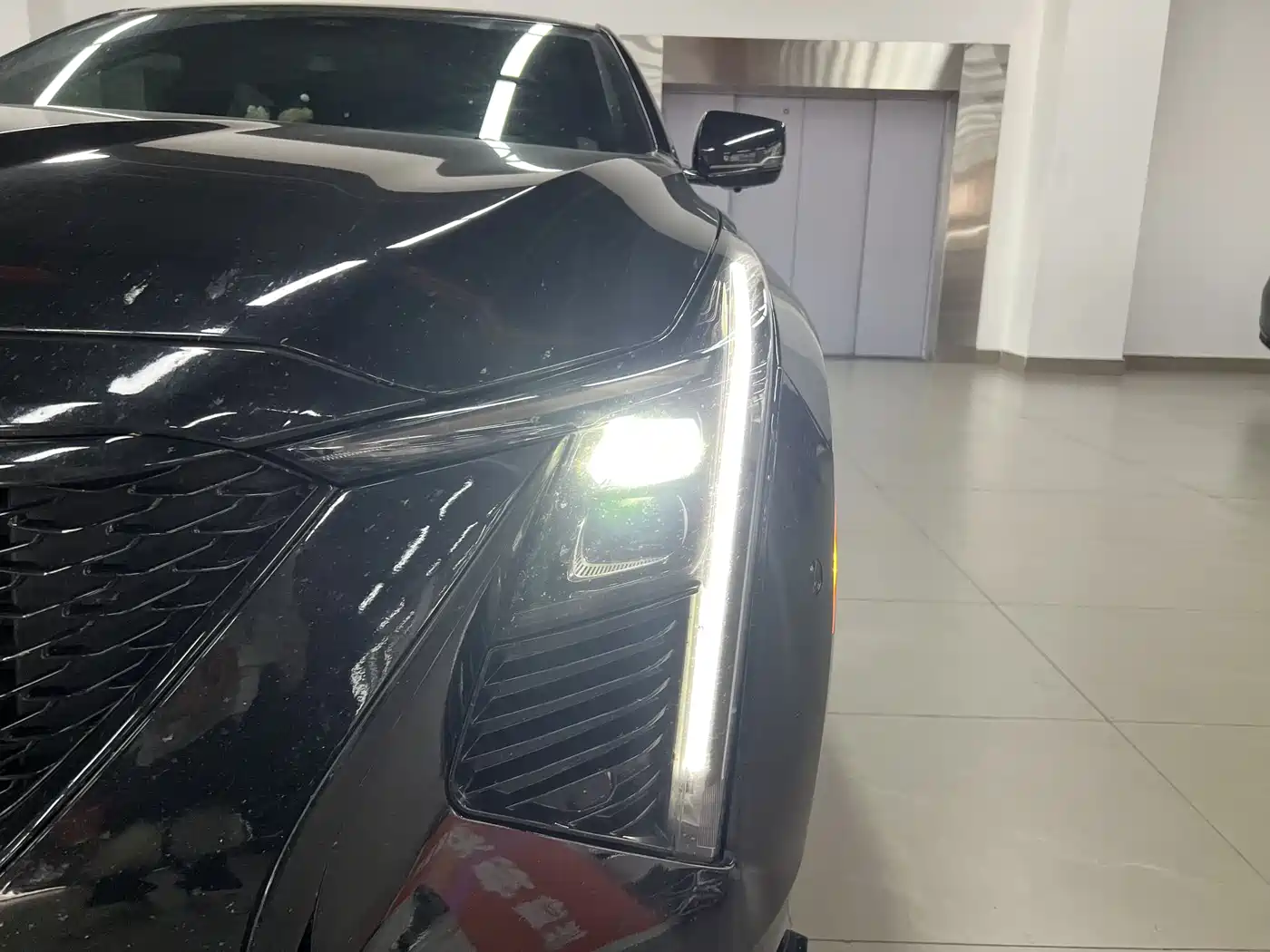 Cadillac CT5 2024 28T Luxury Model Pro фото 15