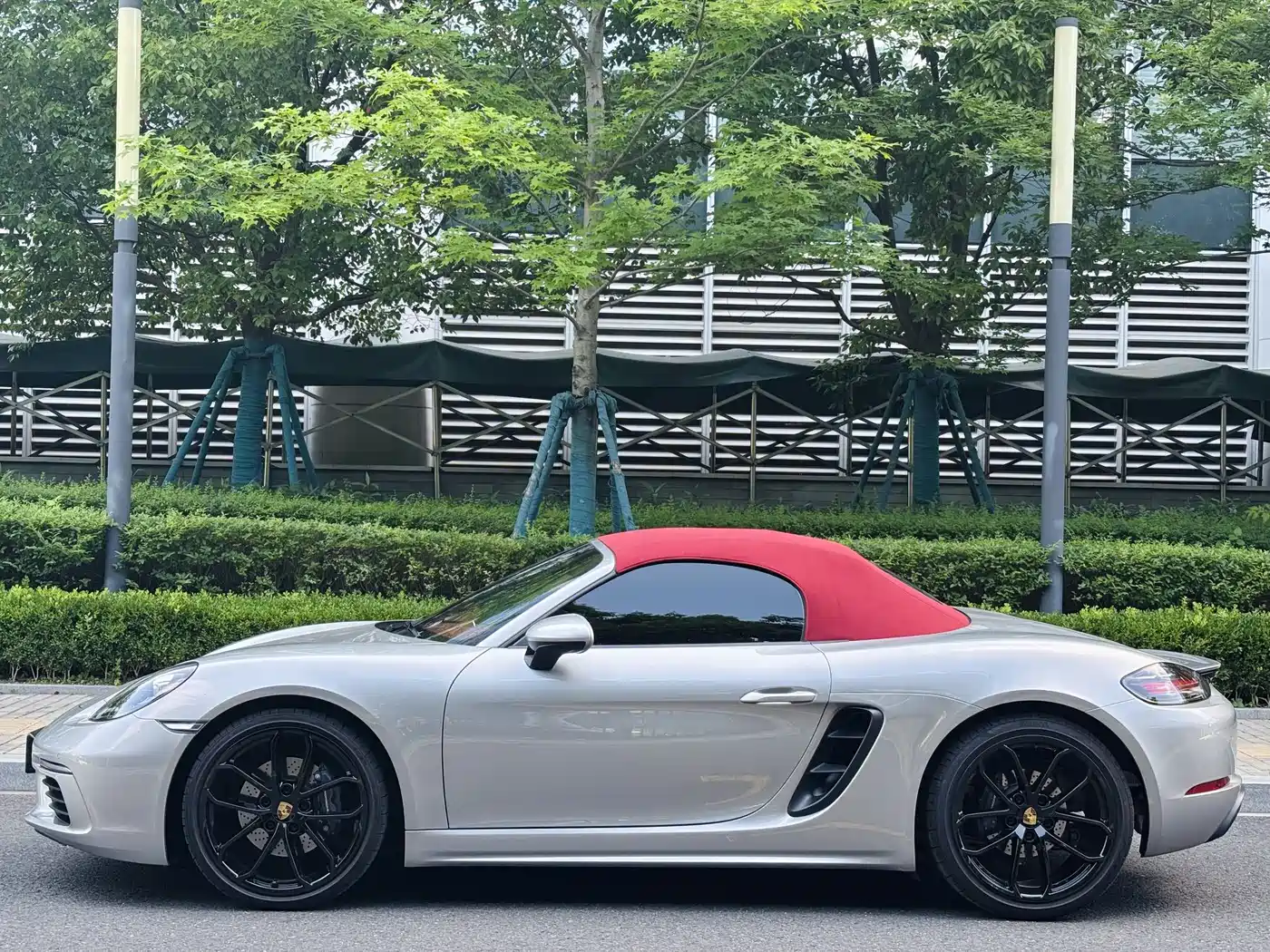 Porsche 718 2023 Boxster Style Edition 2.0T фото 8