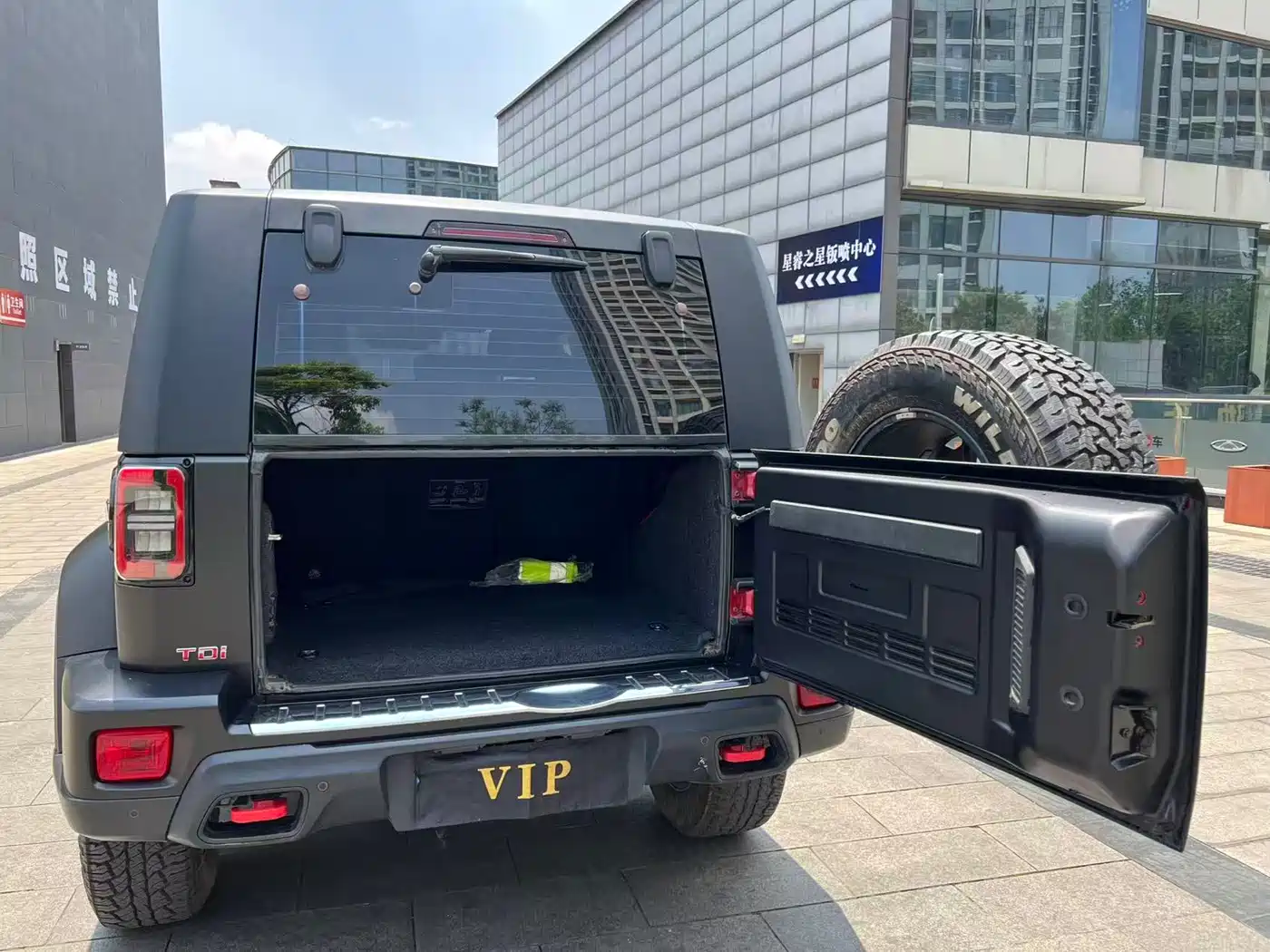 BAIC ORV Beijing Offroad BJ40 2023 2.0D Automatic 4WD Blade Hero Edition Knight Type фото 22