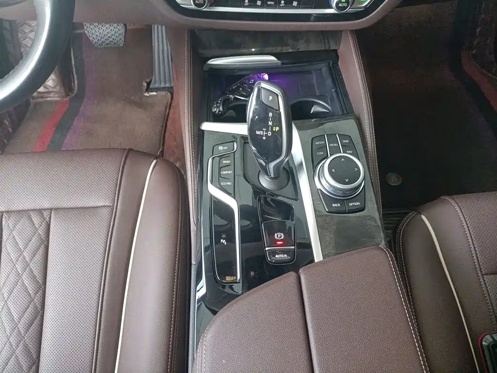 BMW 5 Series 2022 Facelift 525Li Luxury Package фото 11