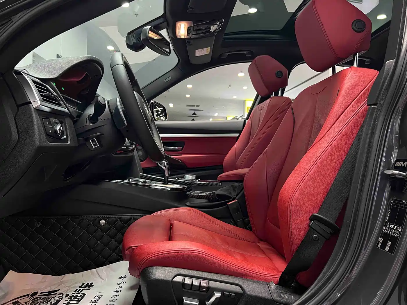 BMW 3 Series GT 2020 320i M Sport Black Night Edition фото 18