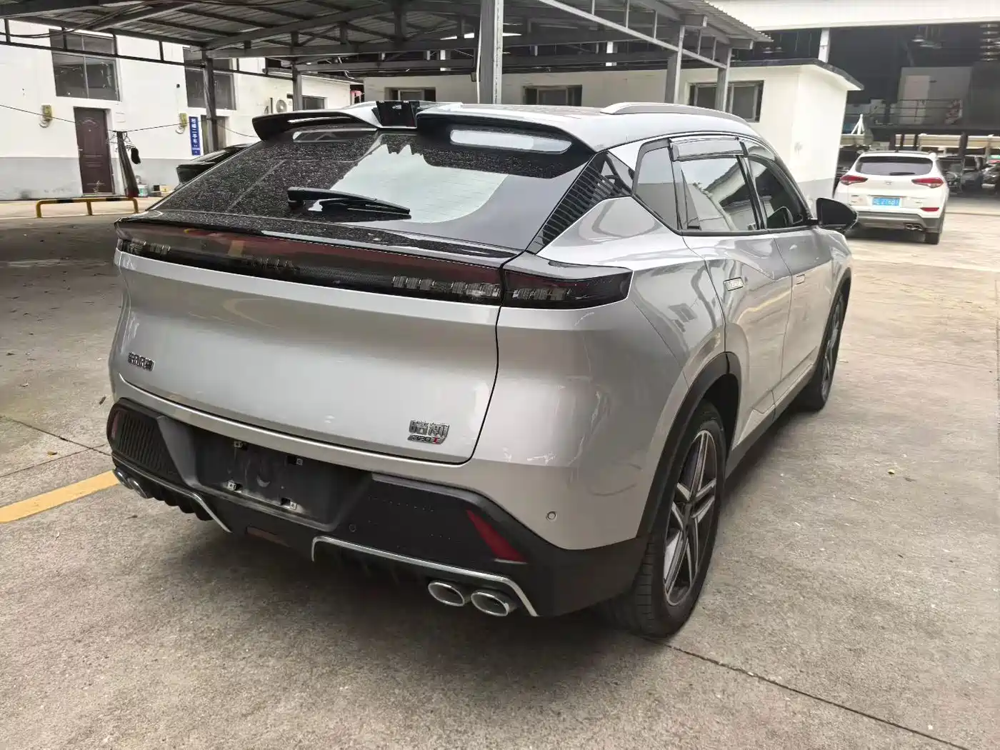 Dongfeng Aeolus Haohan 2023 2023 DH-i 1.5T Premium Edition