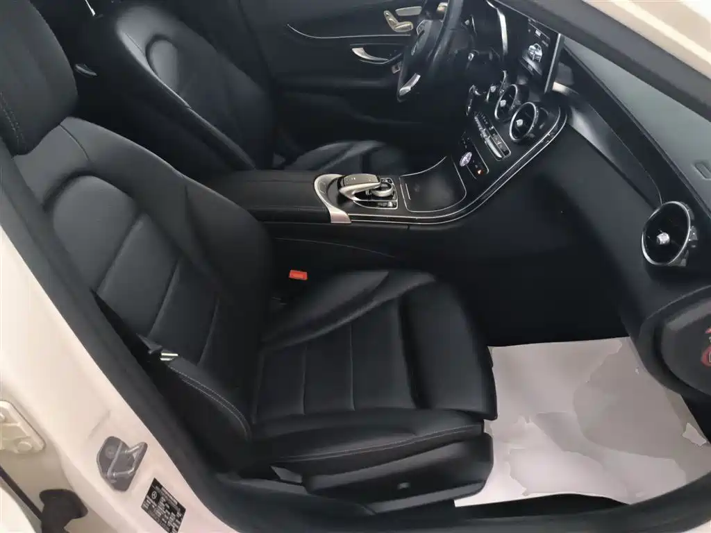 Mercedes-Benz C-Class 2018 C 200 L Sport Edition фото 25