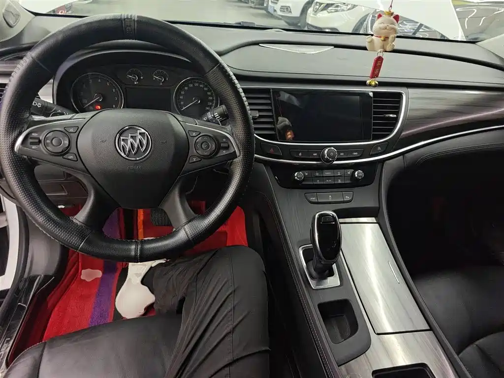 Buick LaCrosse 2019 28T Luxury Edition фото 10