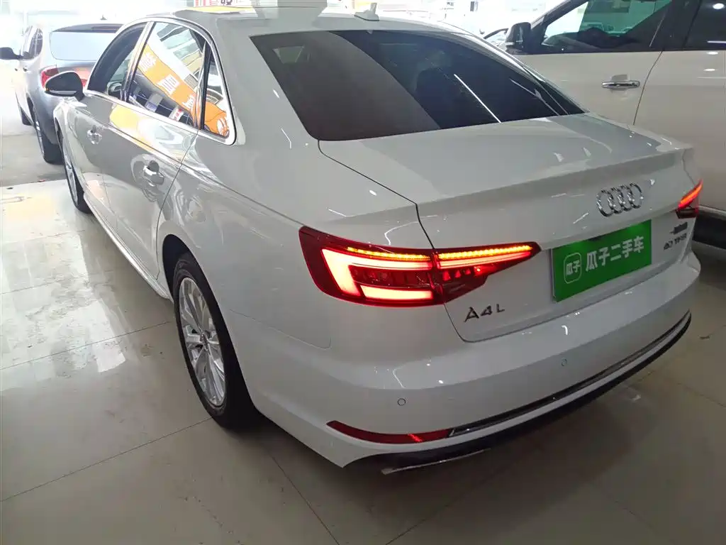 Audi A4L 2019 40 TFSI Progressive (China V) фото 5