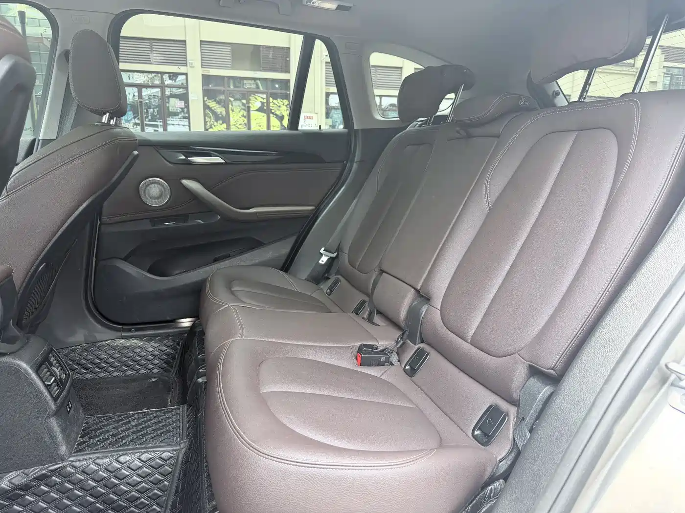 BMW X1 2022 sDrive25Li Leading фото 10