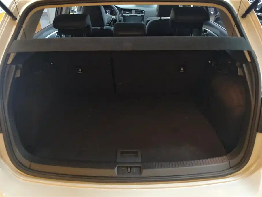 Volkswagen Golf 2018 230TSI Automatic Comfort фото 4