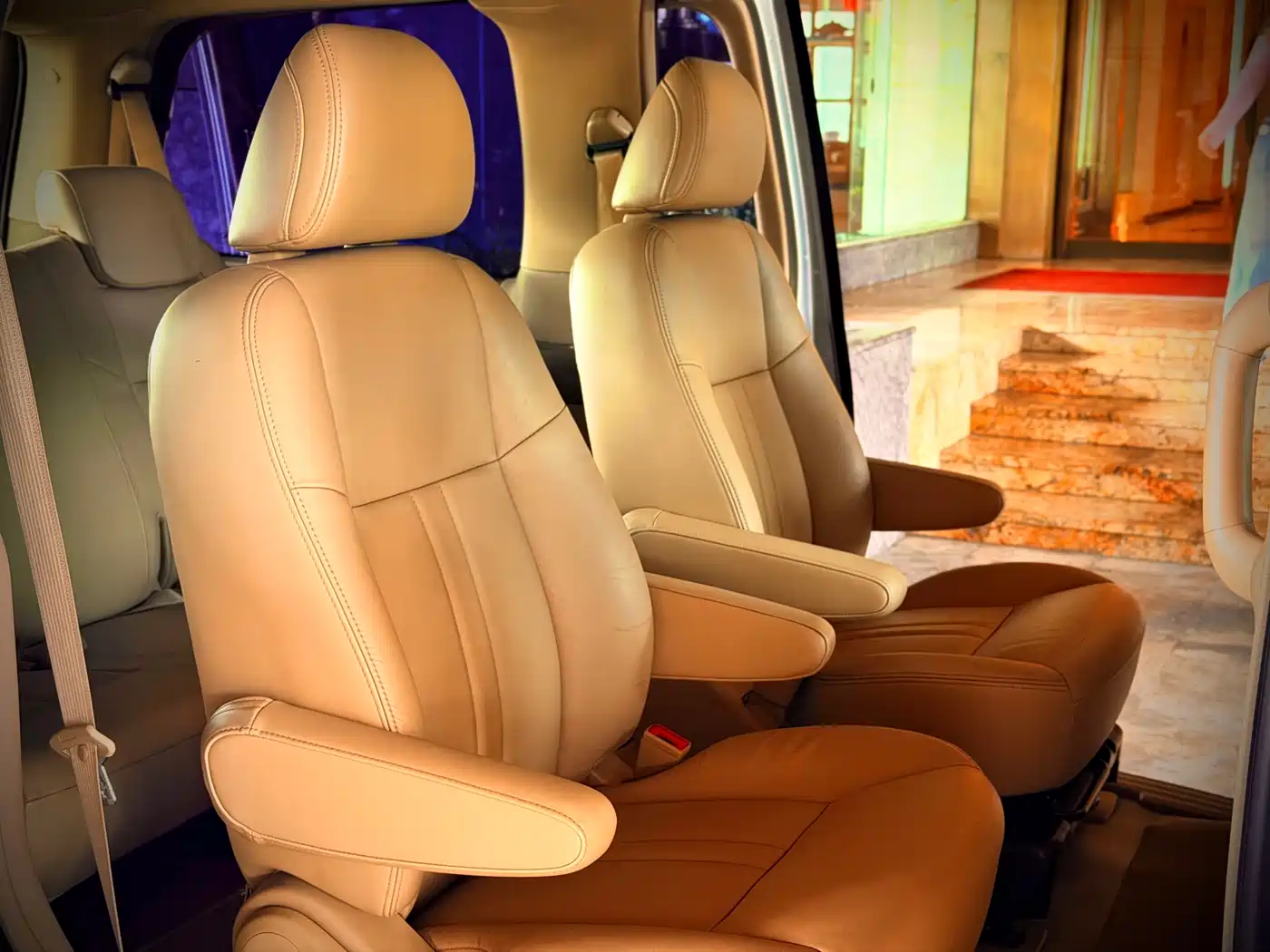 Buick GL8 2011 2.4L LT Luxury Business Executive фото 8