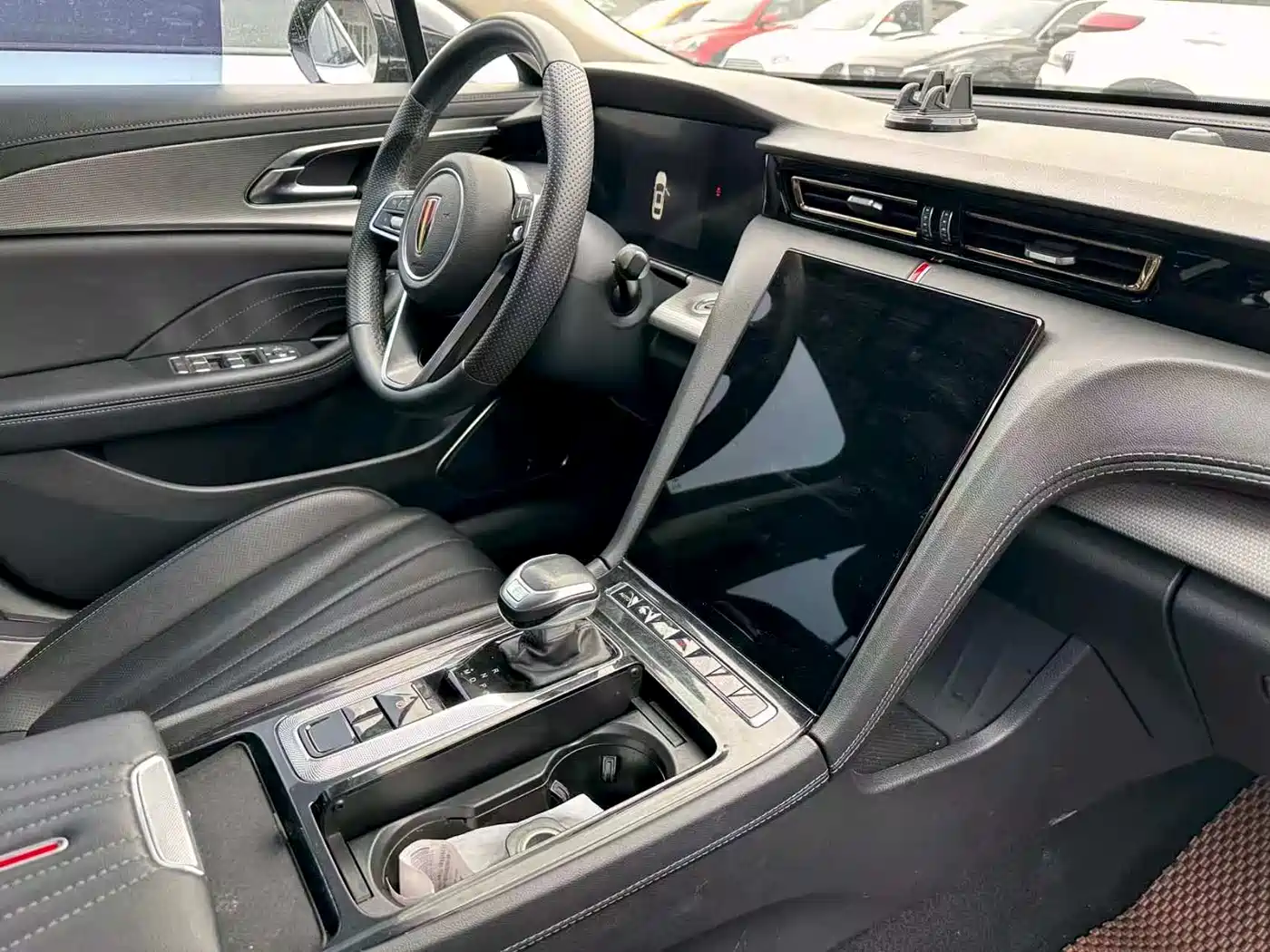 Hongqi H5 2023 1.5T DCT Smart Connect Joy Edition фото 11