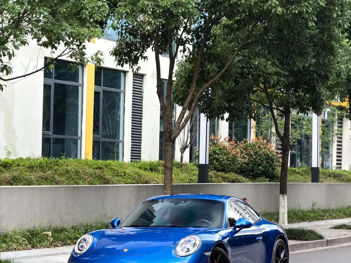 Porsche 911 2016 Carrera S 3.0T фото 14