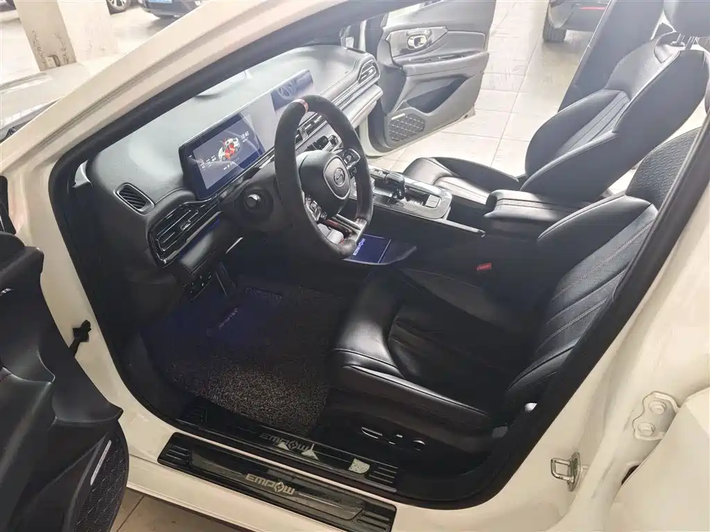 GAC Trumpchi Trumpchi Emkoo 2023 Shadow Leopard H Smart Hybrid фото 13