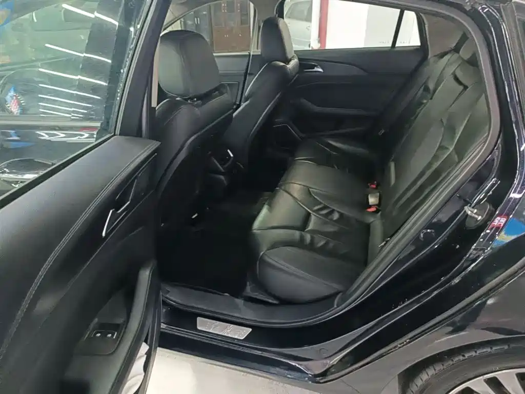Hongqi H5 2020 1.5T DCT Qi Rhythm Edition фото 17