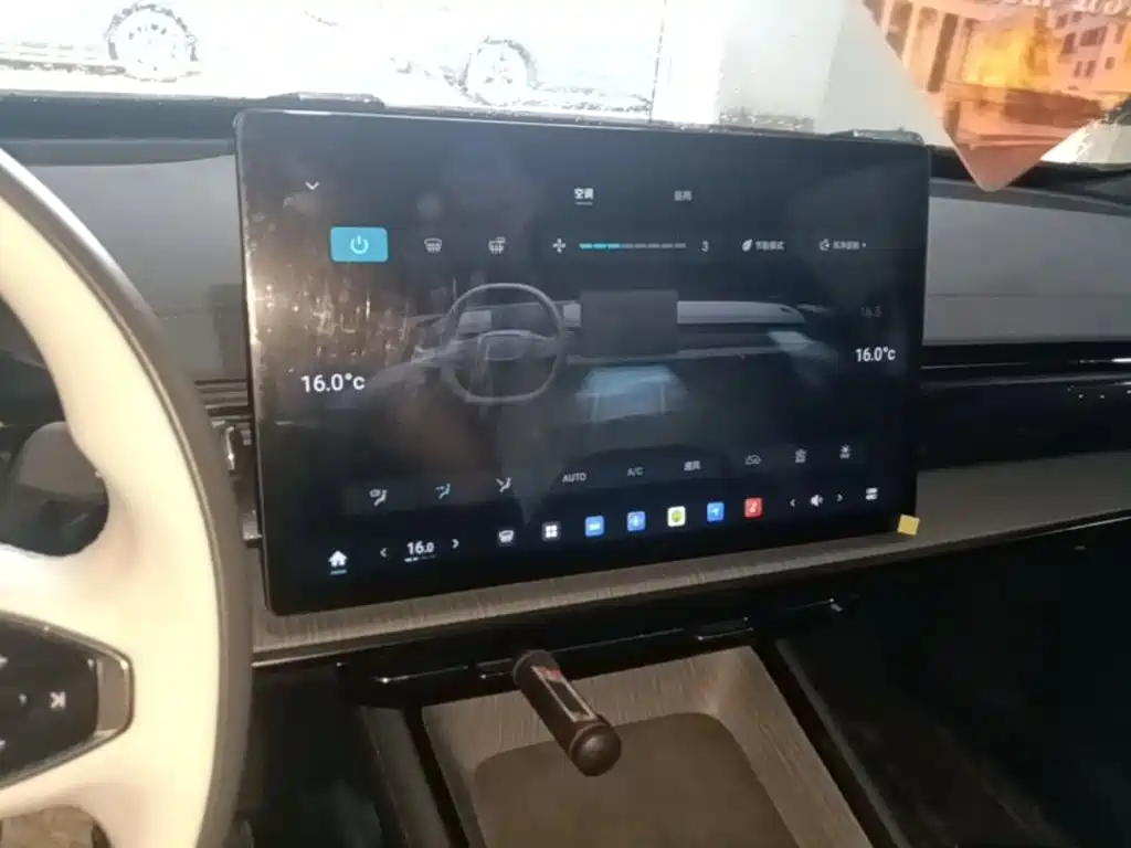 Dongfeng Yipai eπ007 2025 2024 Pure Electric 530Air Edition