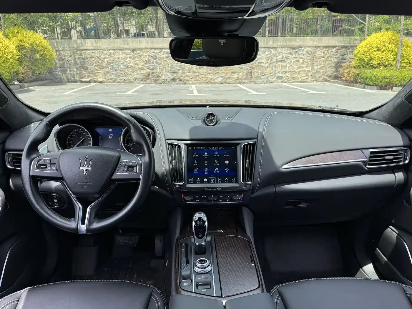 Maserati Levante 2018 3.0T Luxury Zegna Edition фото 20