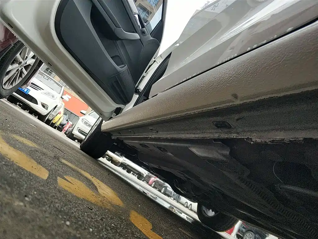 Volkswagen Santana 2017 Gran Santana 1.6L Auto Trendline фото 21