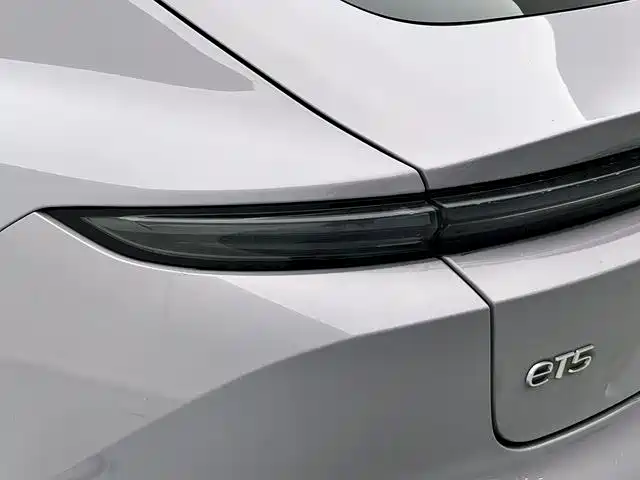 NIO ET5 2025 2025 75kWh