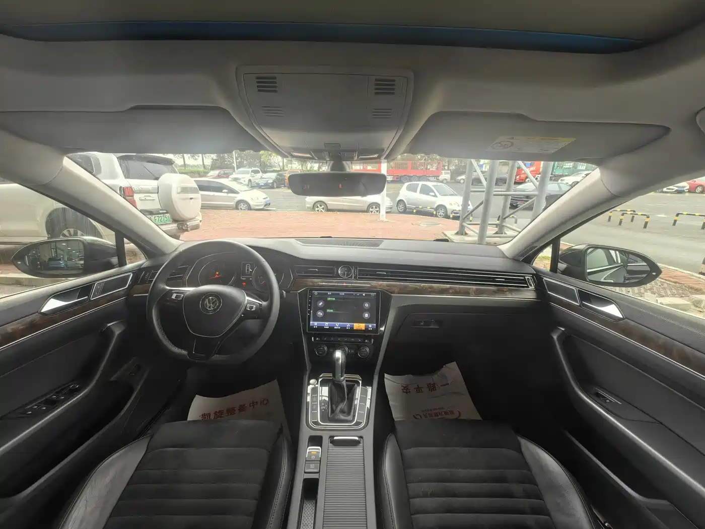 Volkswagen Magotan 2017 330TSI DSG Luxury фото 6