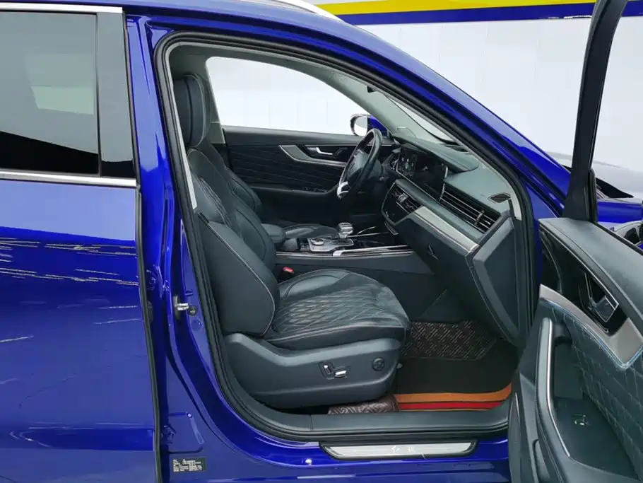 Hongqi HS5 2020 2019 2.0T Smart Connect Enjoy 4WD Edition