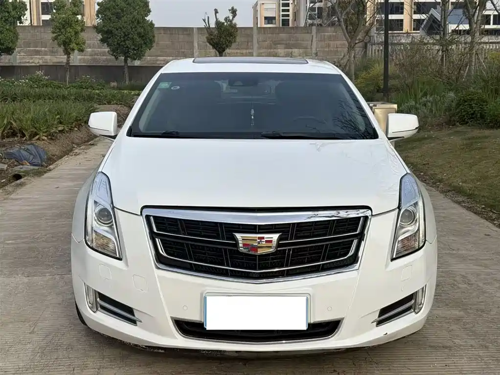 Cadillac XTS 2016 28T Elite фото 2