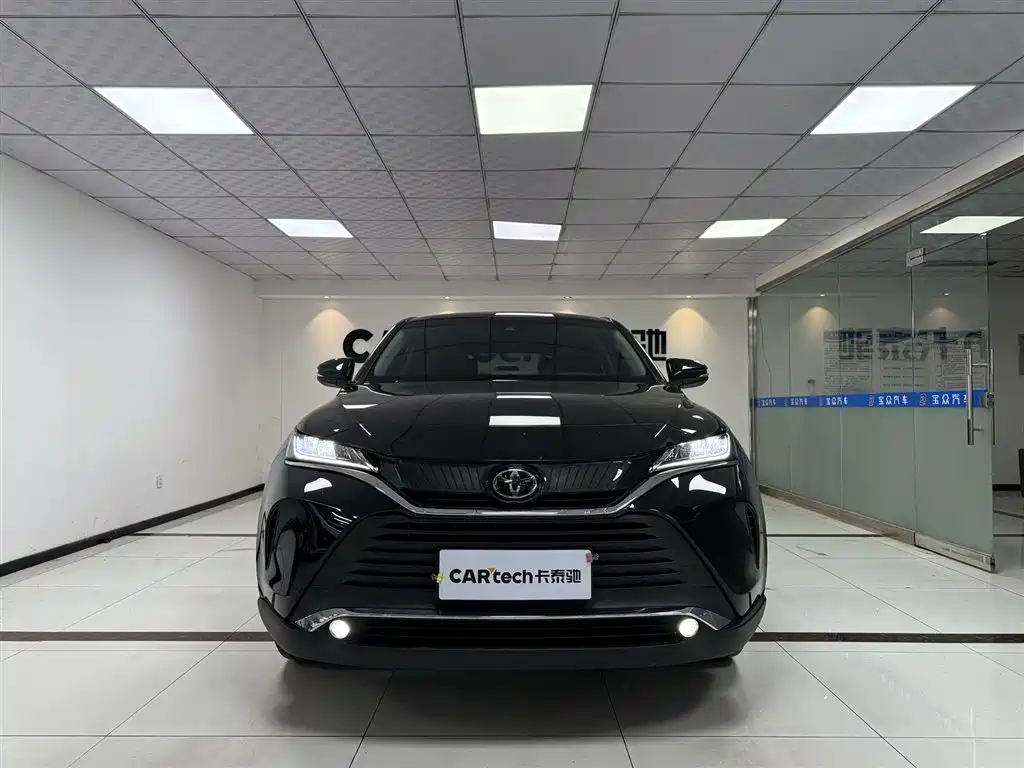Toyota Lingfang HARRIER 2023 2.0L CVT 2WD Progressive Edition фото 3