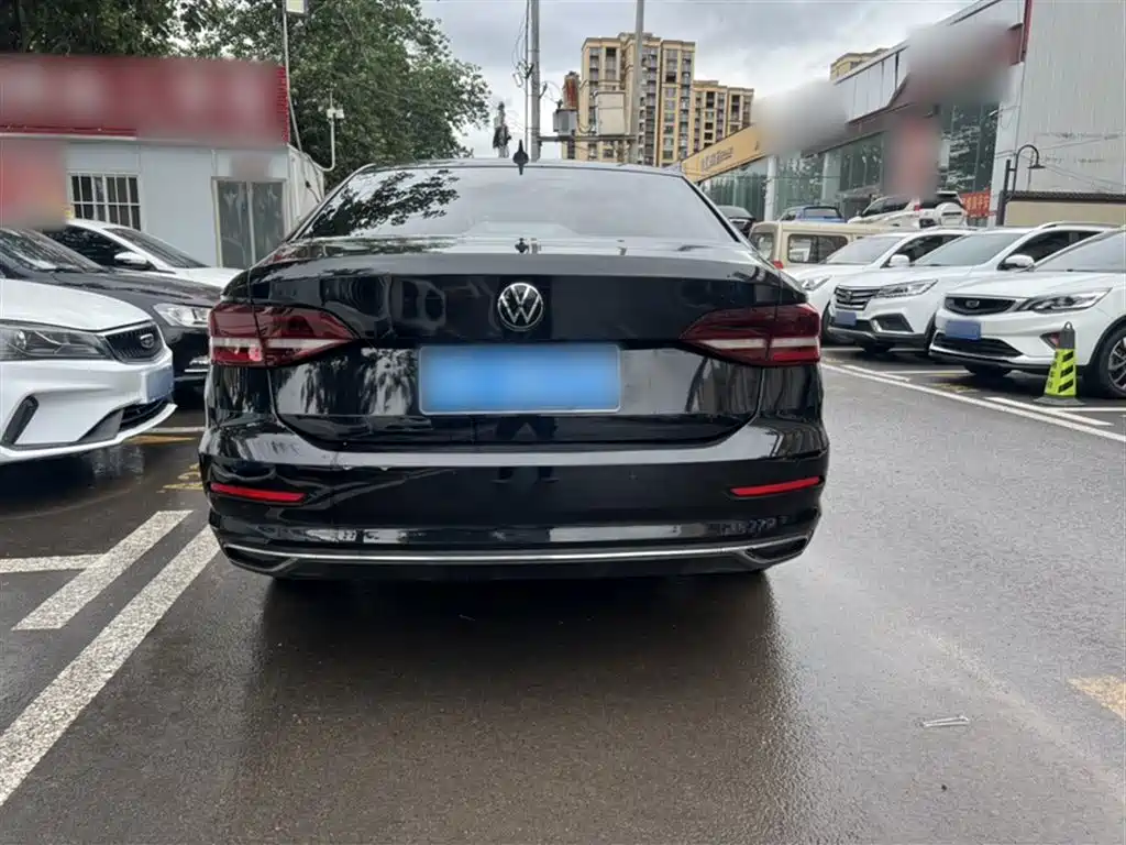 Volkswagen Lavida 2021 1.5L Auto Comfort Edition фото 6
