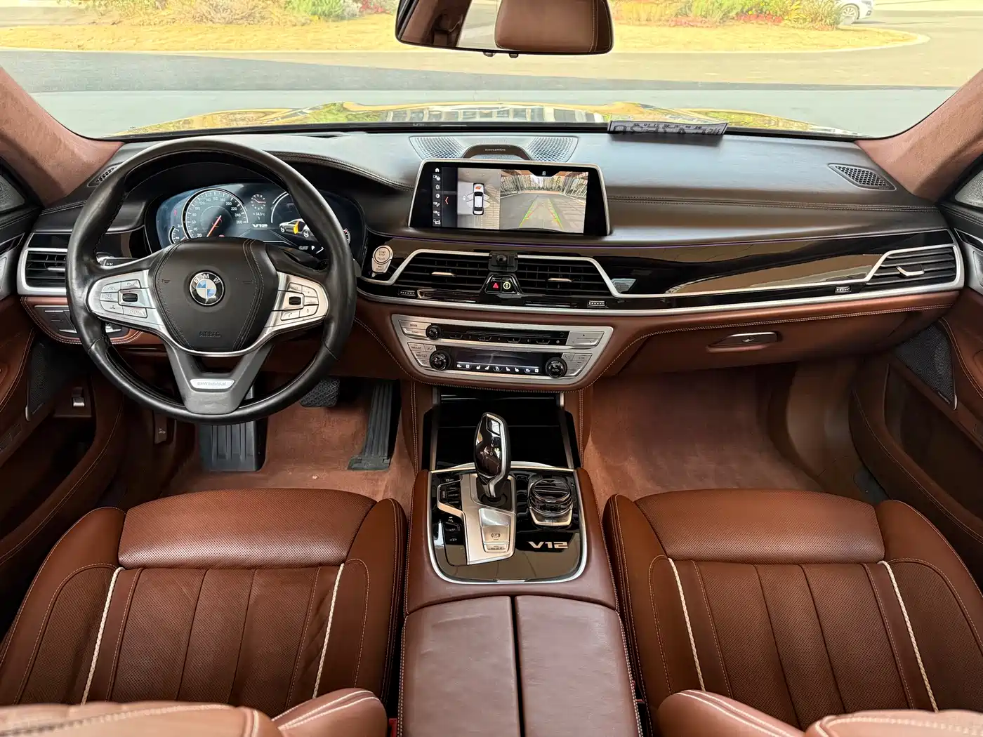 BMW 7 Series 2017 M760Li xDrive Excellence Luxury фото 9