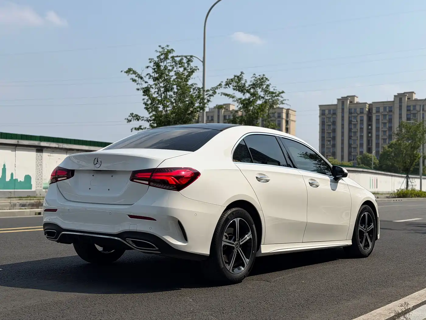 Mercedes-Benz A-Class 2022 Facelift II A 200 L Sport Sedan Fashion фото 9