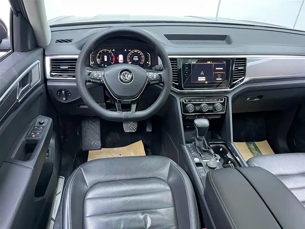 Volkswagen Teramont 2020 380TSI 4WD Luxury Edition China VI фото 31
