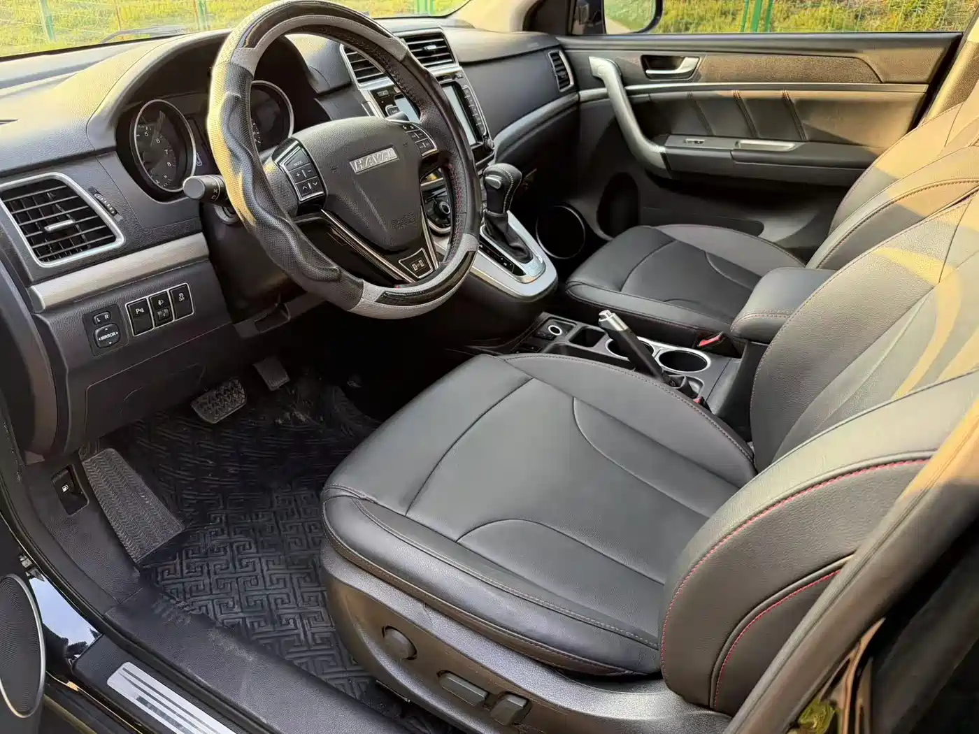 Haval H6 2017 Red Label Sport 1.5T Automatic 2WD Luxury фото 4