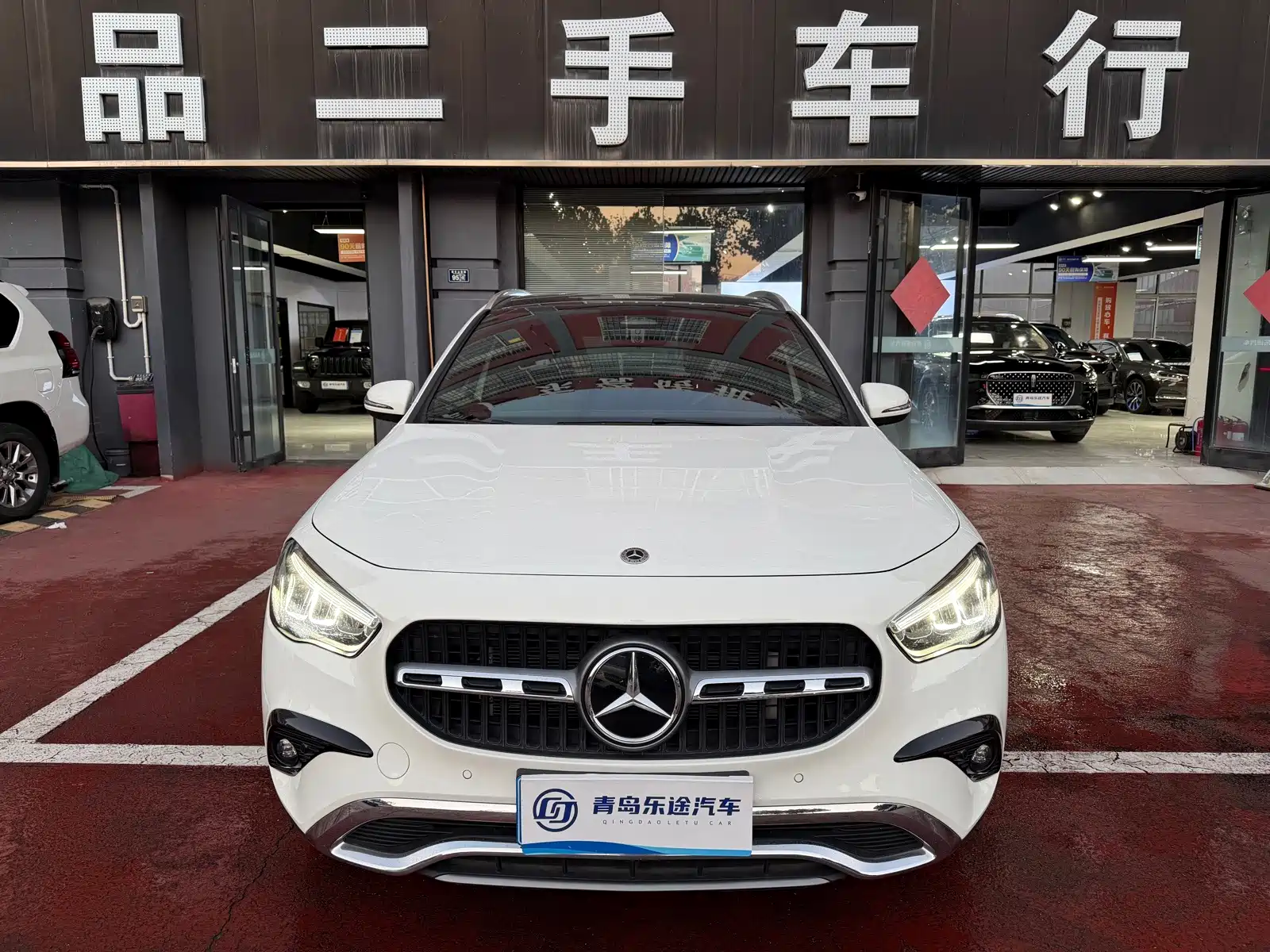 Фото 1 - Mercedes-Benz GLA