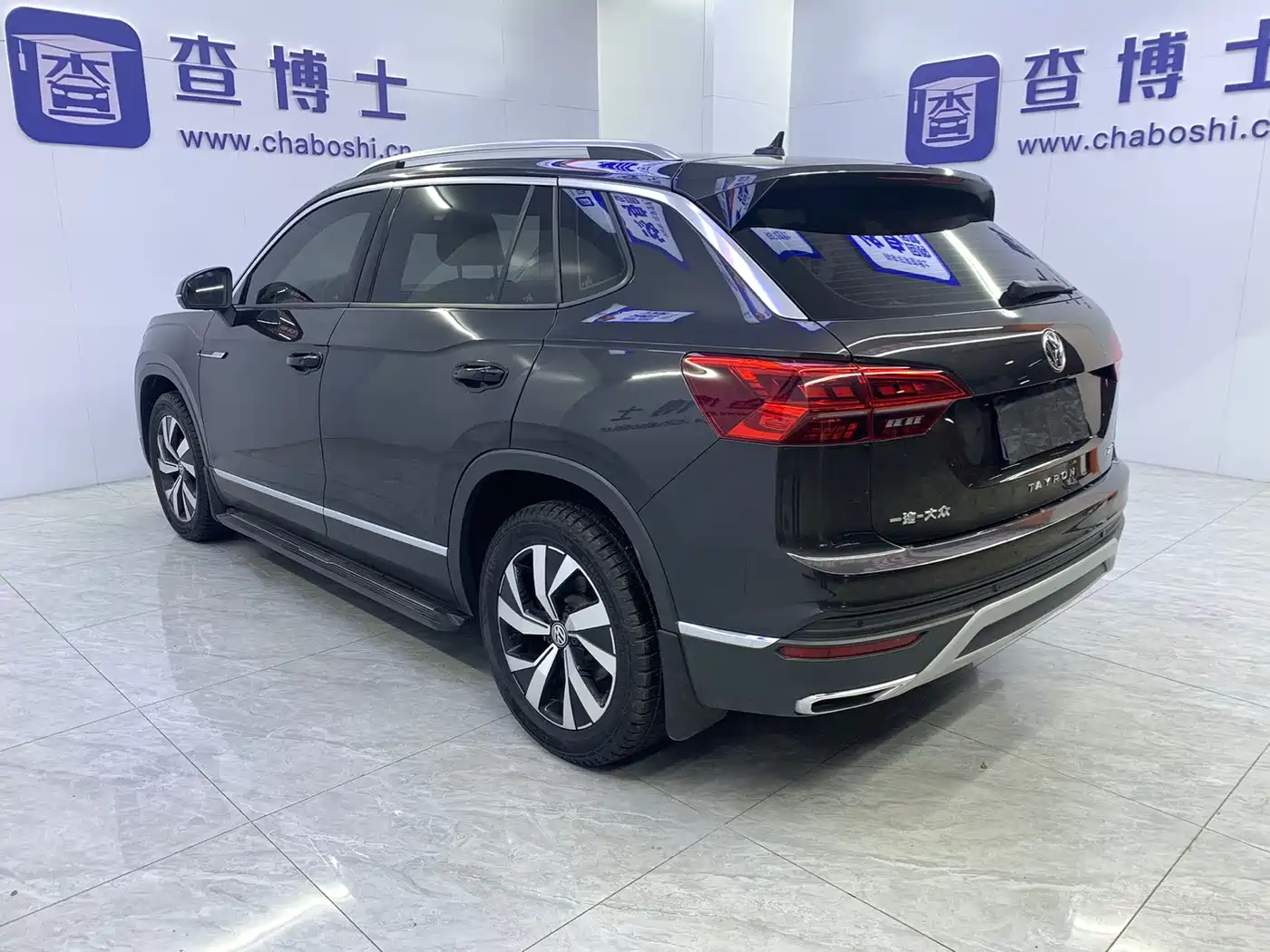 Volkswagen Tayron 2022 280TSI 2WD Luxury Smart Connect Edition фото 17