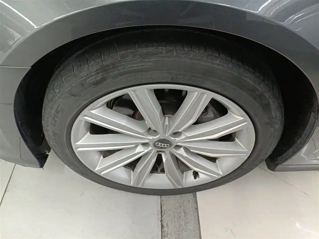 Audi A6L 2020 45 TFSI Premium Dynamic фото 23