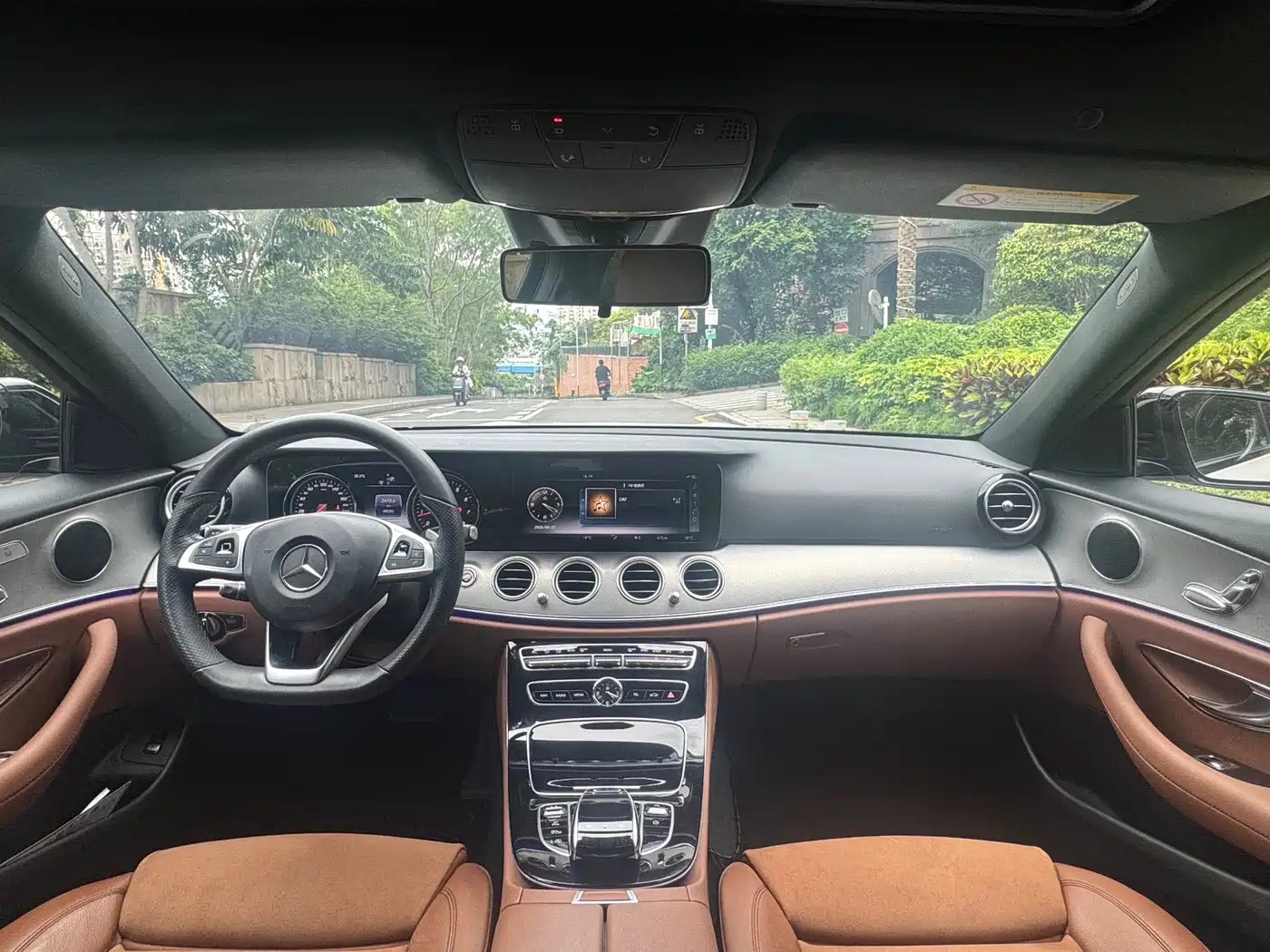 Mercedes-Benz E-Class 2017 E 200 Sport фото 14