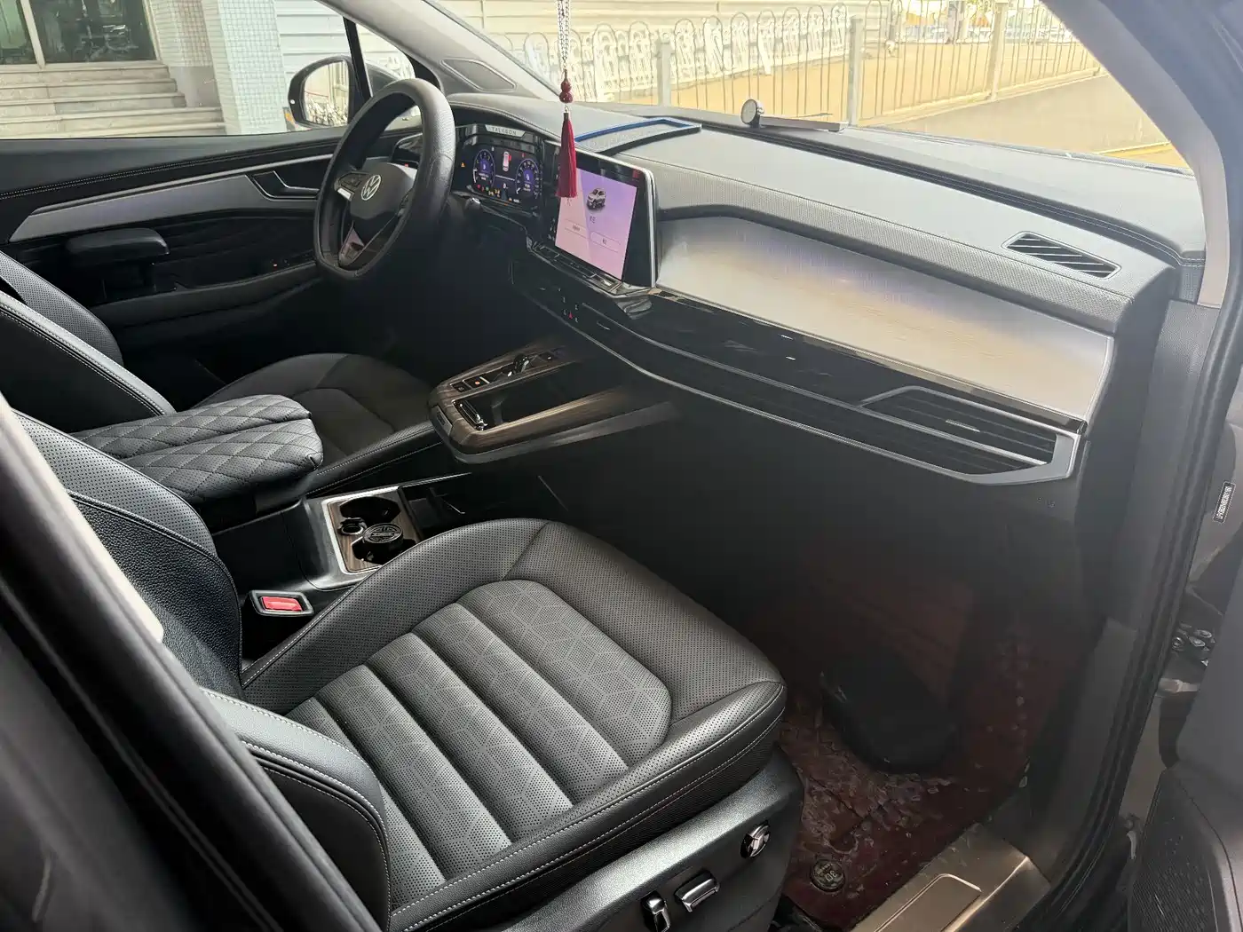 Фото 8 - Volkswagen Talagon
