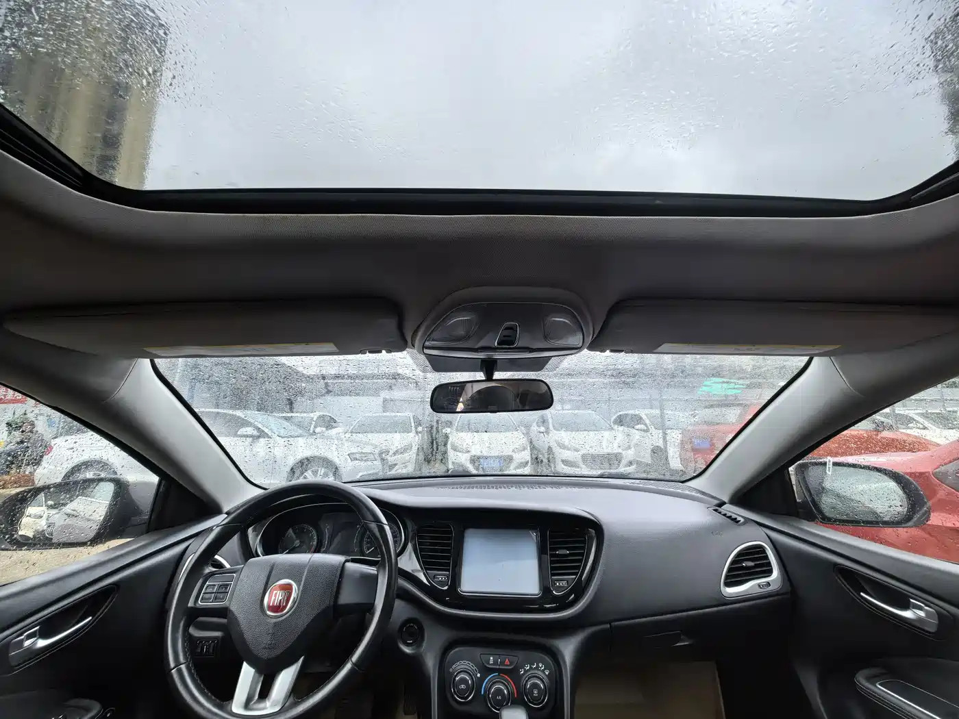 Fiat Viaggio 2014 2015 1.4T Auto Sport Edition
