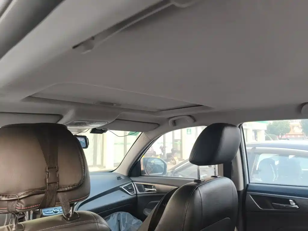 Changan CS75 2015 2014 1.8T Automatic Elite (China IV)