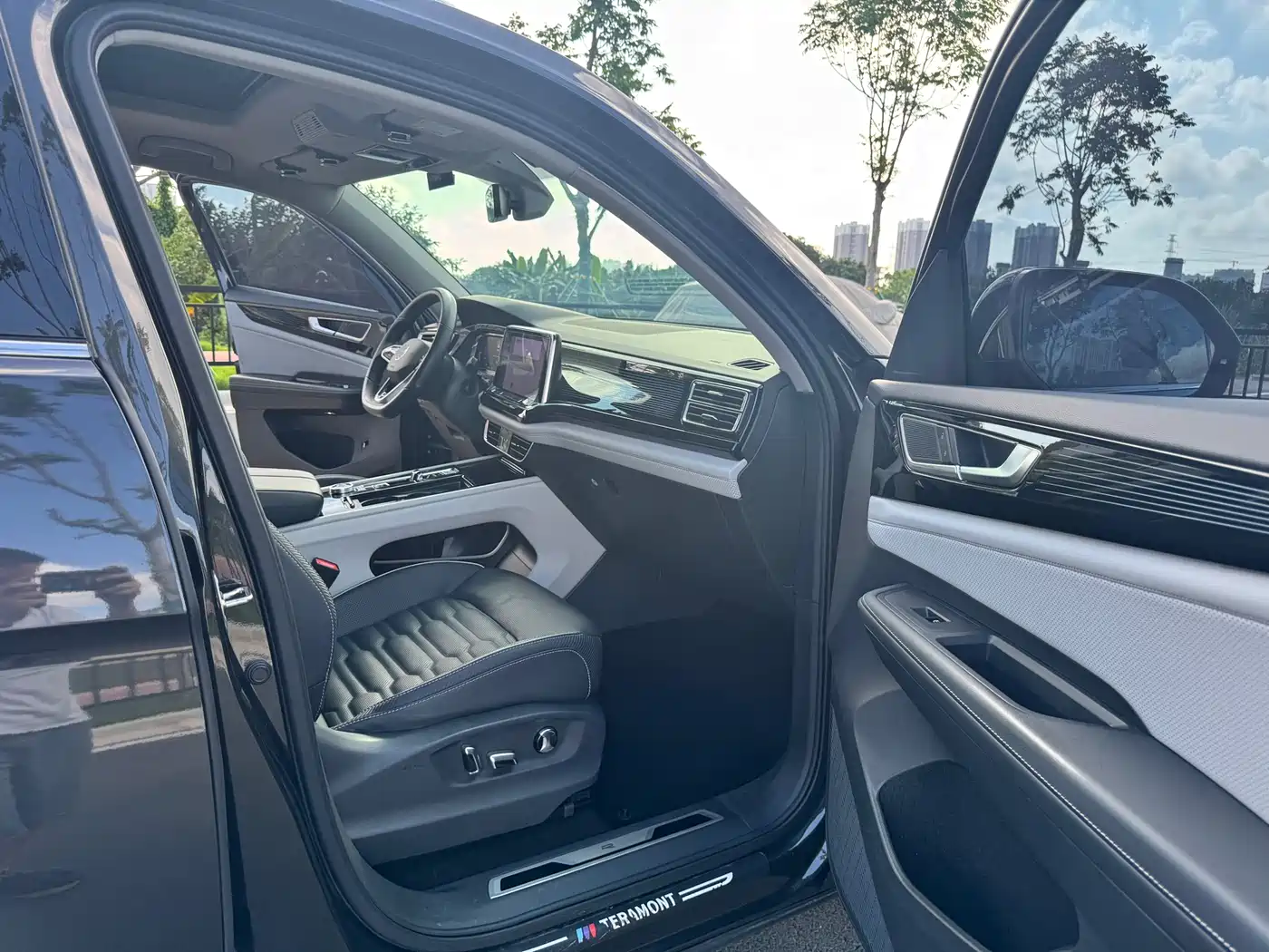 Volkswagen Teramont 2022 Teramont X 380TSI 4MOTION Premium Luxury фото 7