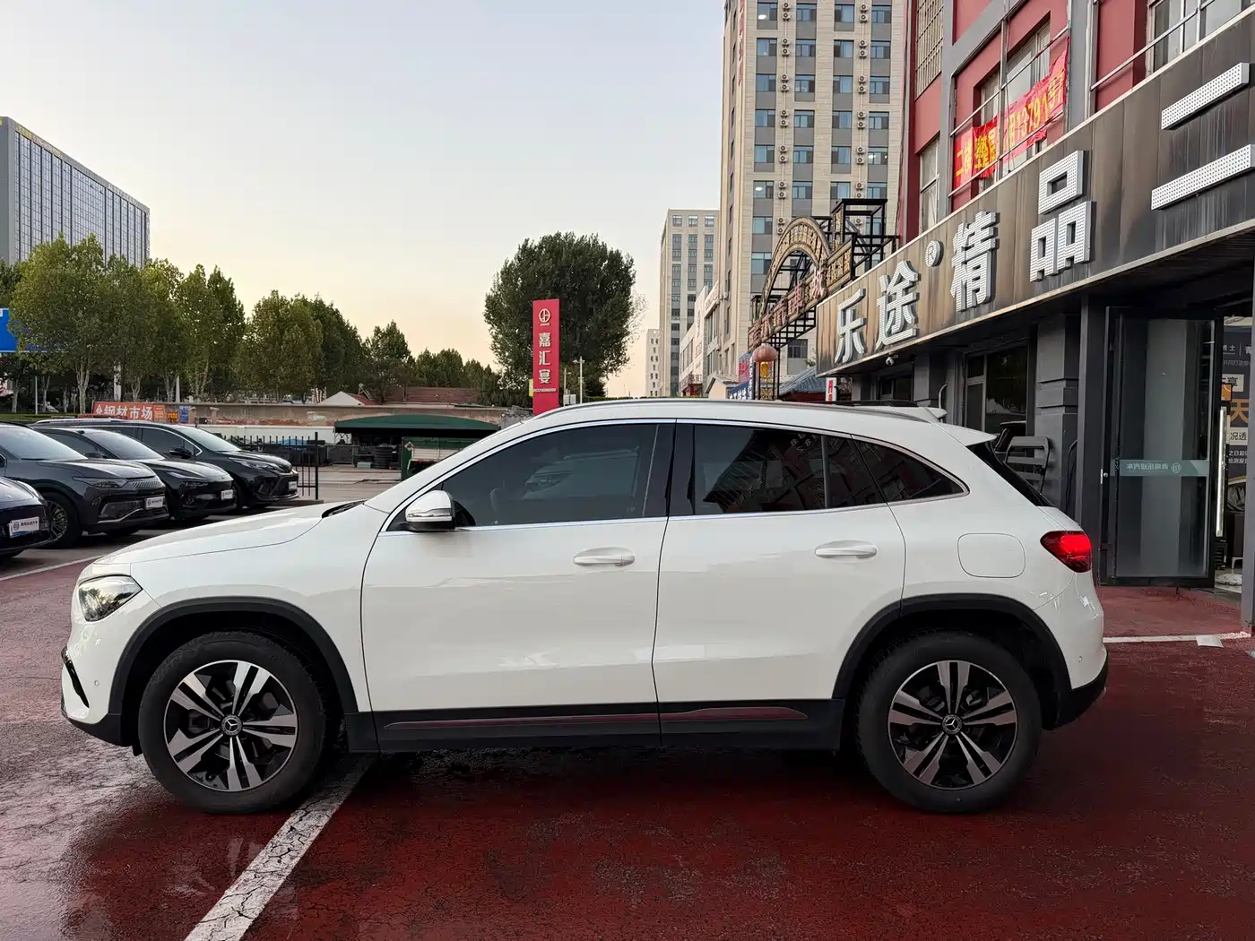 Mercedes-Benz GLA 2024 2024 GLA 200