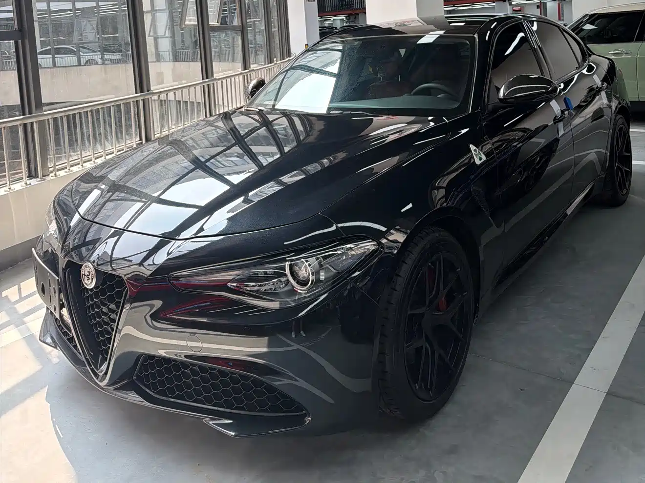 Alfa Romeo Giulia 2020 2020 2.0T 280HP Luxury Sport Edition