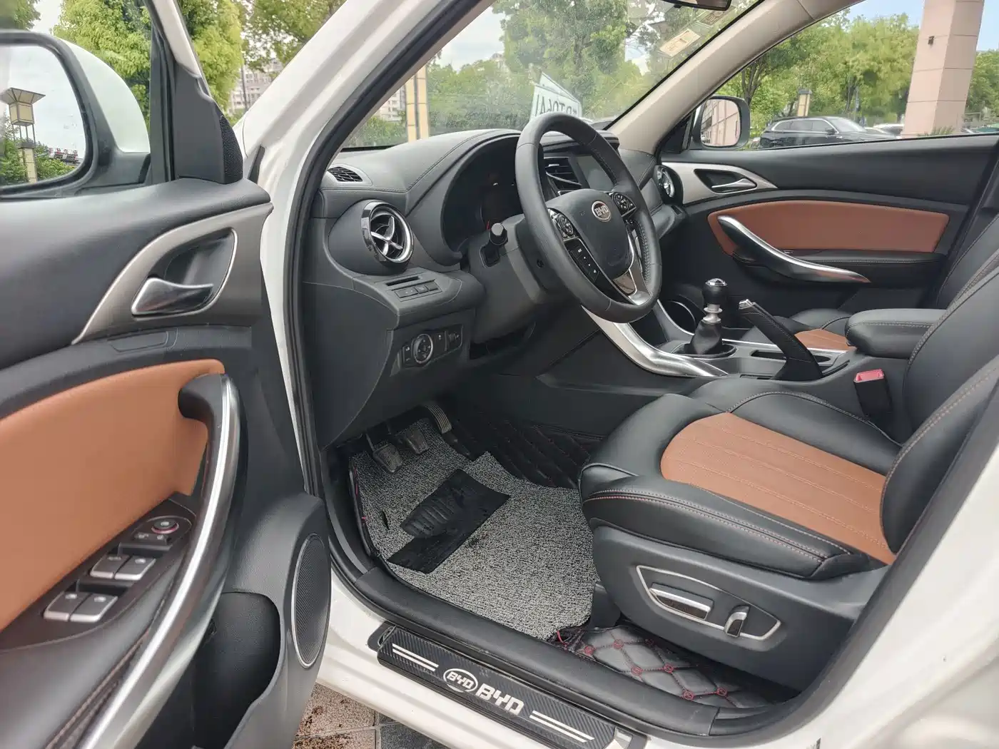 BYD Song 2016 2016 1.5TI Manual Luxury