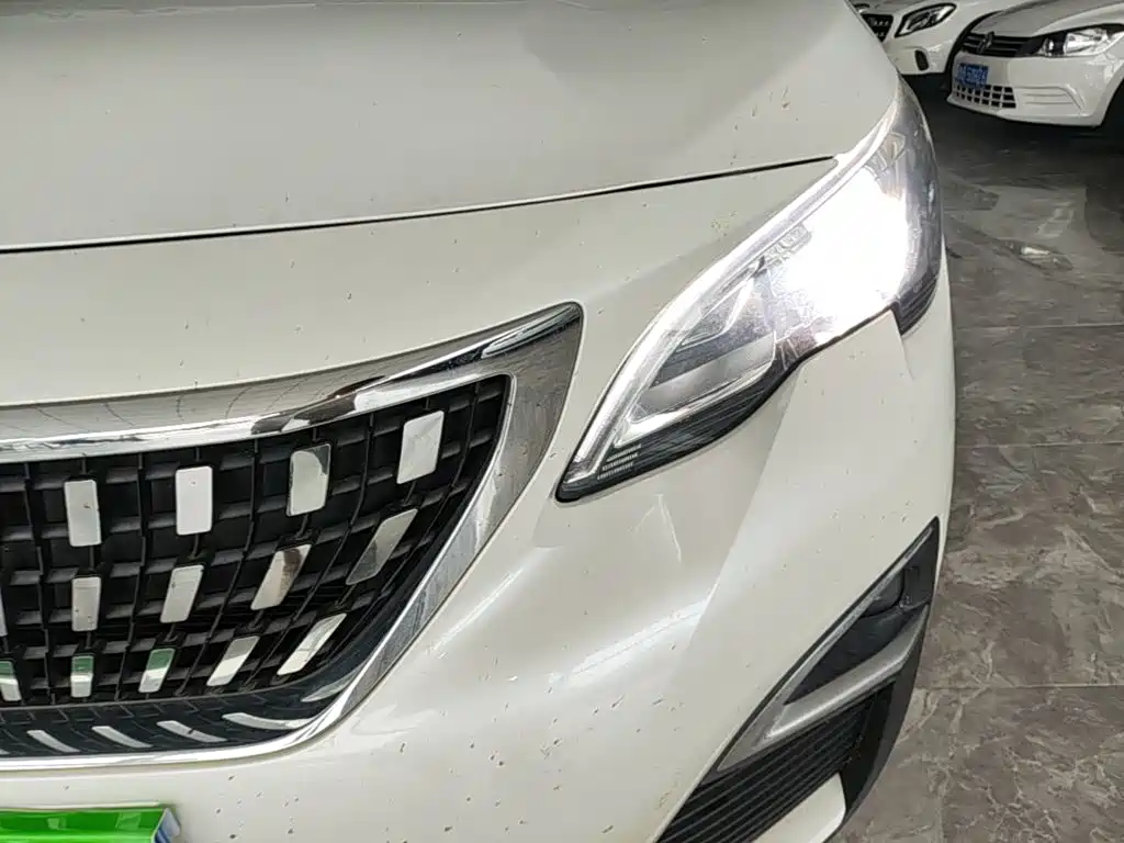 Photo 24 - Peugeot 4008