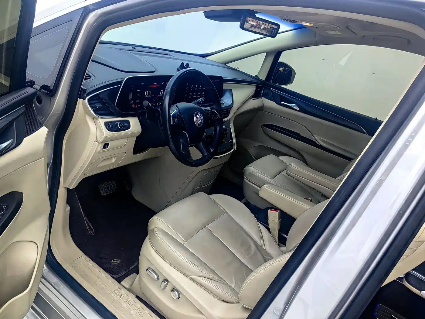 Buick GL8 2023 ES Landmaster Exclusive фото 5