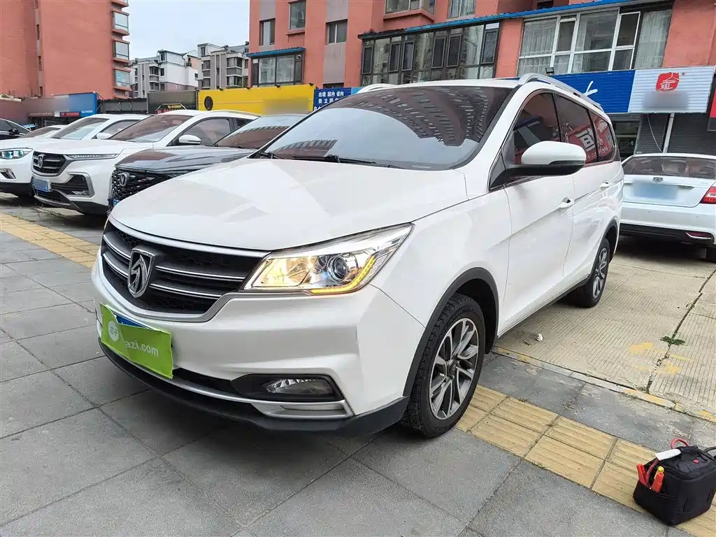 Baojun 730 2019 2019 1.5T CVT Fashion 7-Seater China V