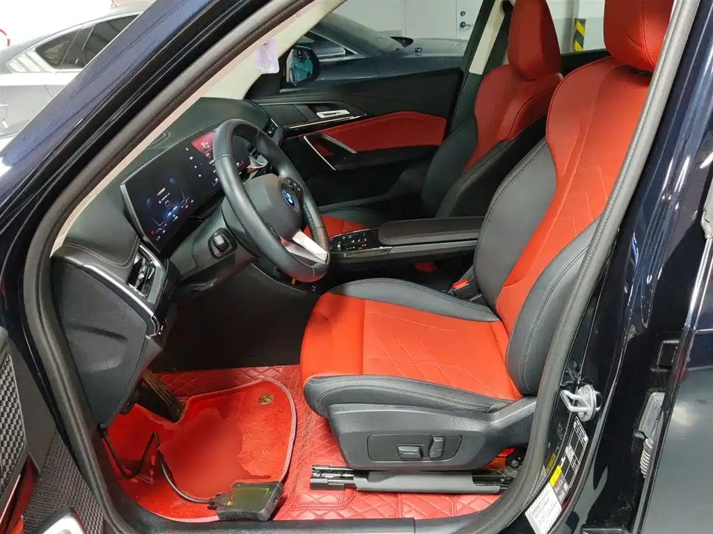 BMW iX1 2023 eDrive25L X Design Package фото 15