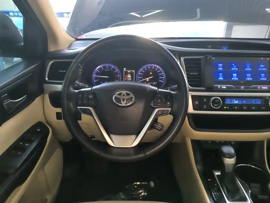 Toyota Highlander 2018 2.0T 4WD Luxury 7-seater China VI фото 11