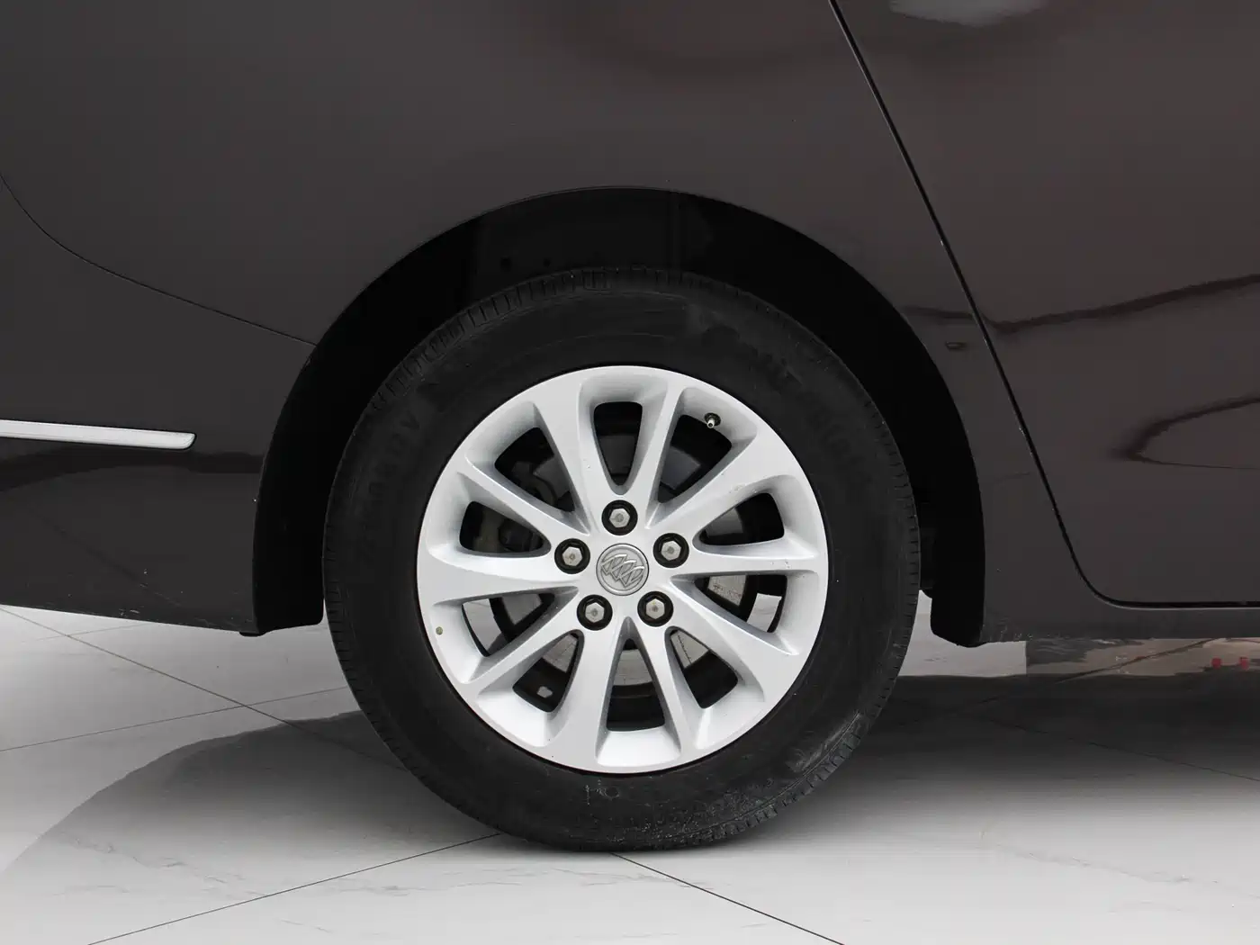 Buick GL8 2017 ES 28T Premium China V фото 13