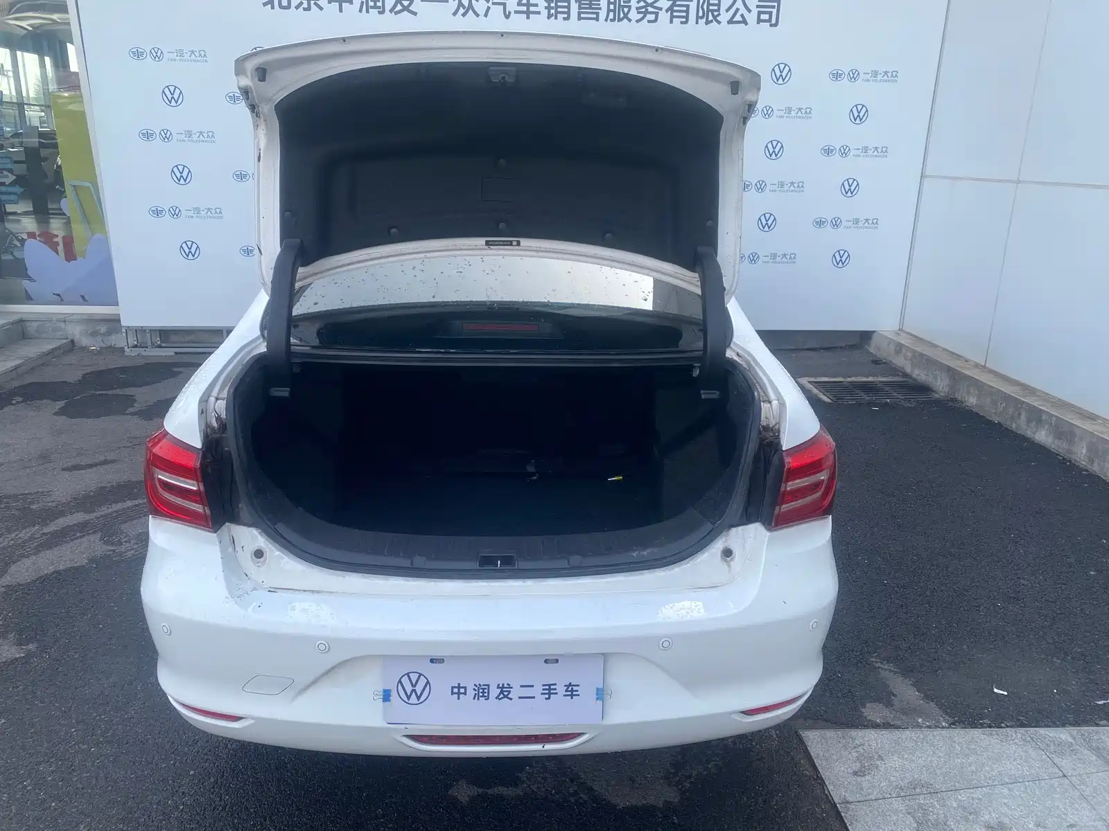 Photo 11 - BYD Qin New Energy