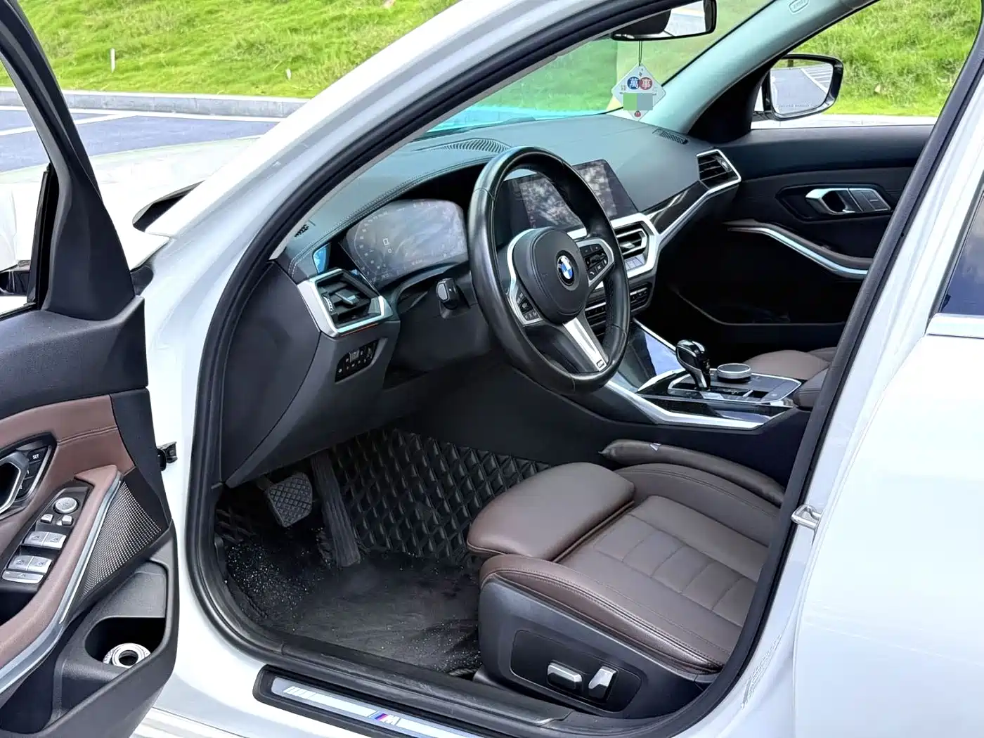 BMW 3 Series 2020 Facelift 325Li Launch Edition фото 5